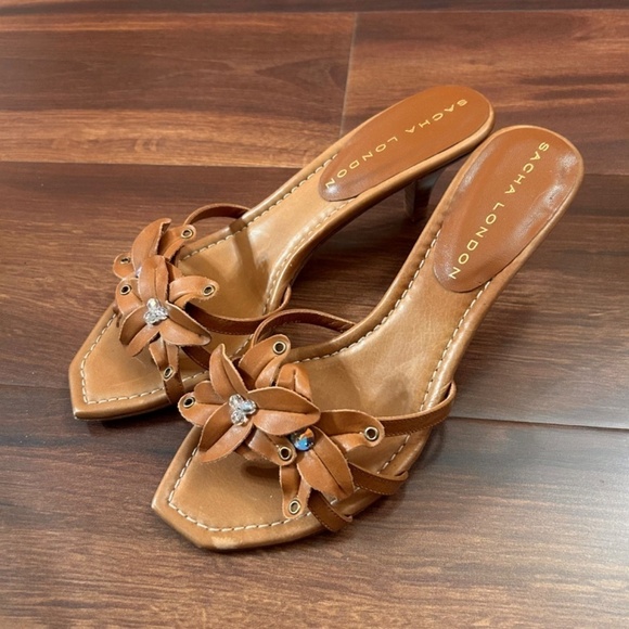 🍂SALE🍂  SACHA LONDON Low Heeled Sandals size 38.5 - Picture 2 of 6